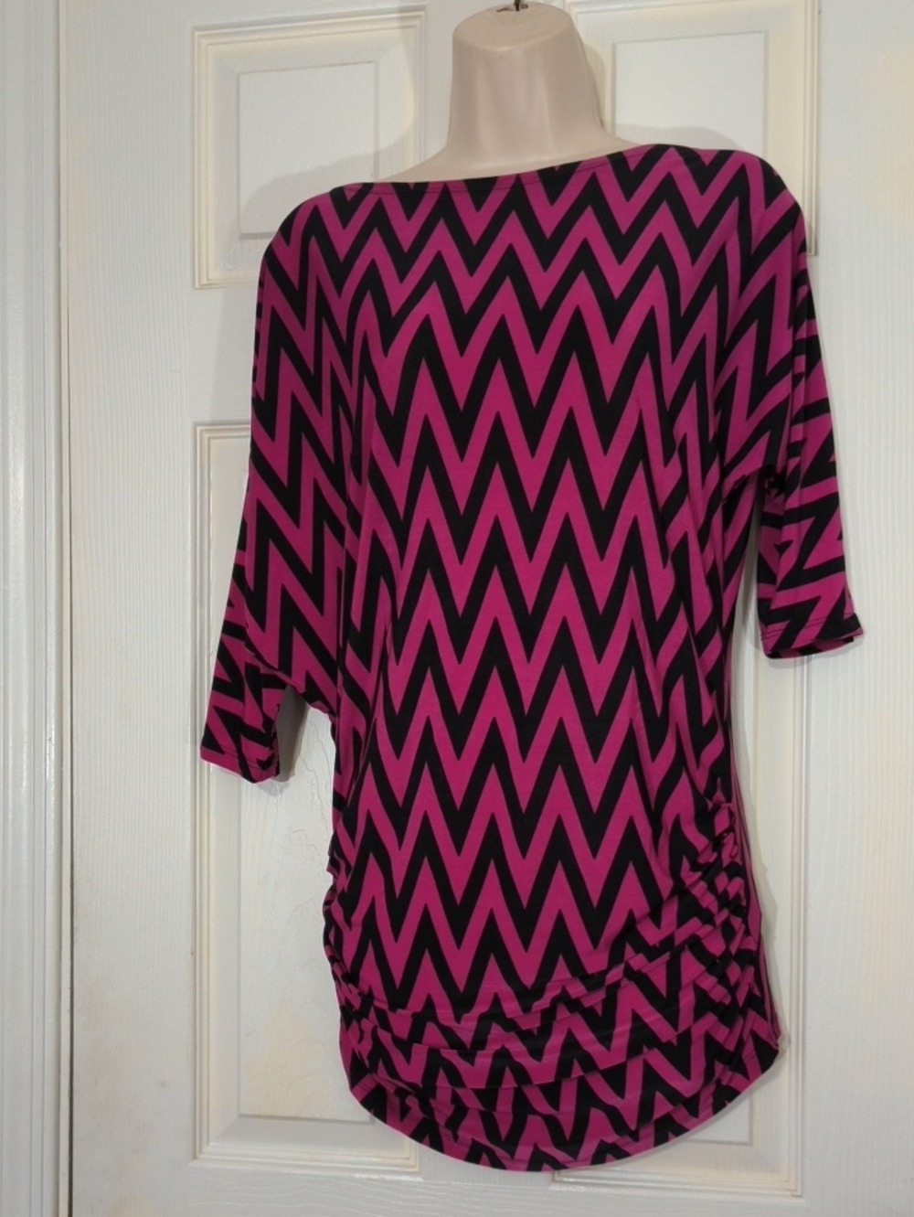 Chevron Boatneck Tunic Top in Pink & Black